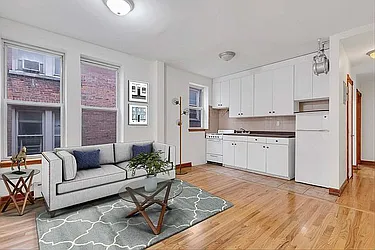 Rented by Cooper & Cooper Real Estate