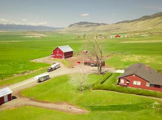 61369 Lower Cove Rd, Cove, OR 97824