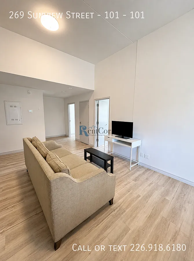 Building Photo - 269 Sunview St #101