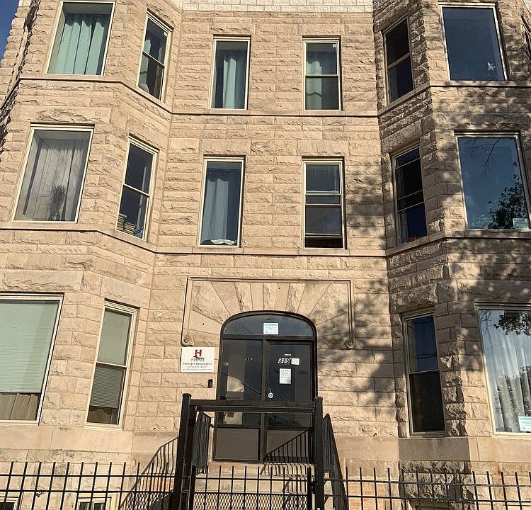 1st image of 319 S Homan Ave #1S