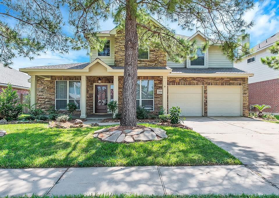 1st image of 19315 Shiloh Creek Ln