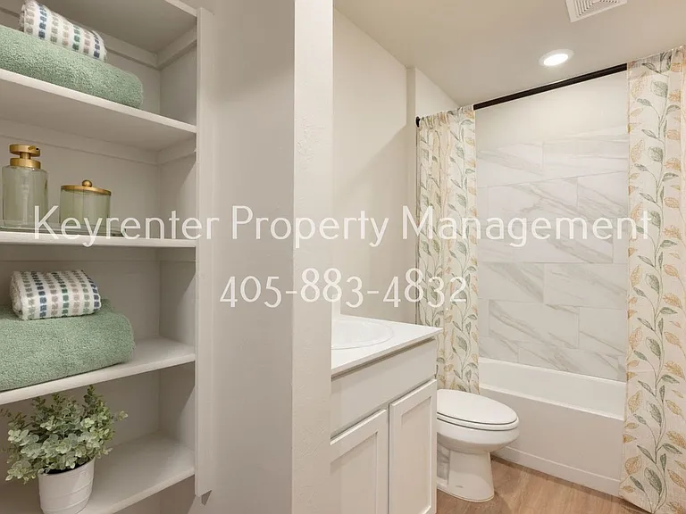 2809 Tracys Mnr — Photo 11