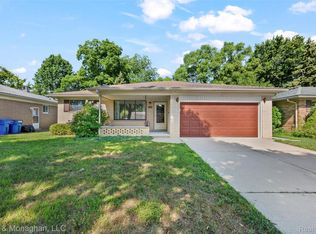 28141 Liberty Dr, Warren, MI