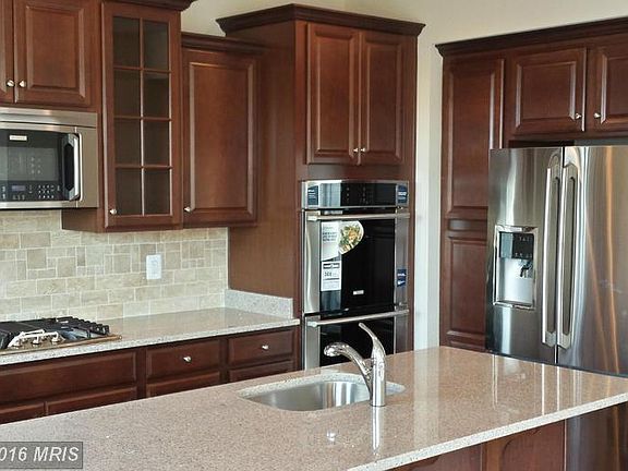 3rd image of 7153 Lyndam Hill Cir