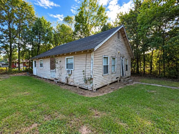 903 Sholars Ave, Orange, TX 77630