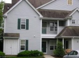 5912 Tudor Dr, Pompton Plains, NJ 07444