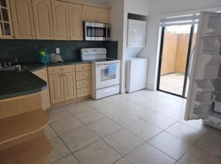 5325 W 26th Ave APT 5, Hialeah, FL 33016