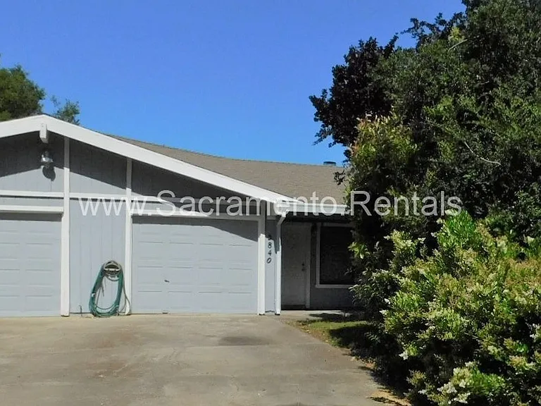 5840 Shelldrake Ct — Photo 1