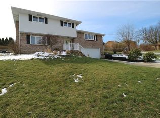 315 Hannah Dr, Irwin, PA 15642