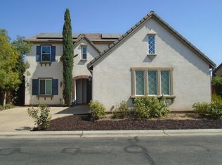 1751 N Connery Ln, Clovis, CA 93619