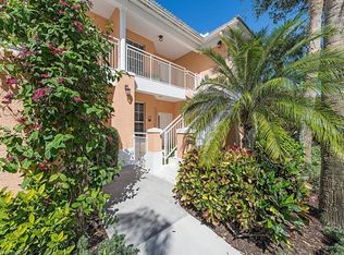 2205 Chesterbrook Ct APT 104, Naples, FL 34109