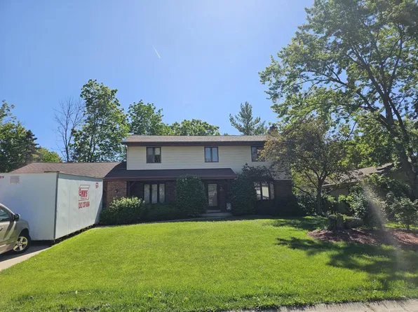 3260 South 149th STREET, New Berlin, WI 53151