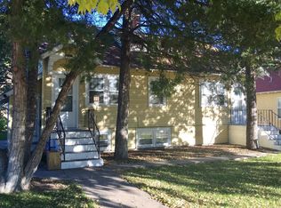 2105 Avenue D, Scottsbluff, NE 69361