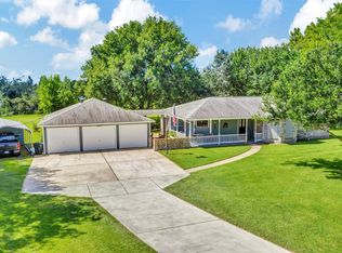 13117 28th St, Santa Fe, TX 77510
