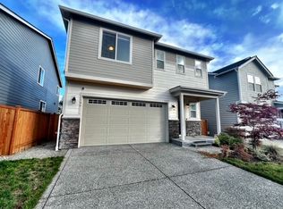 1106 NW Rhythm St, Bremerton, WA 98311