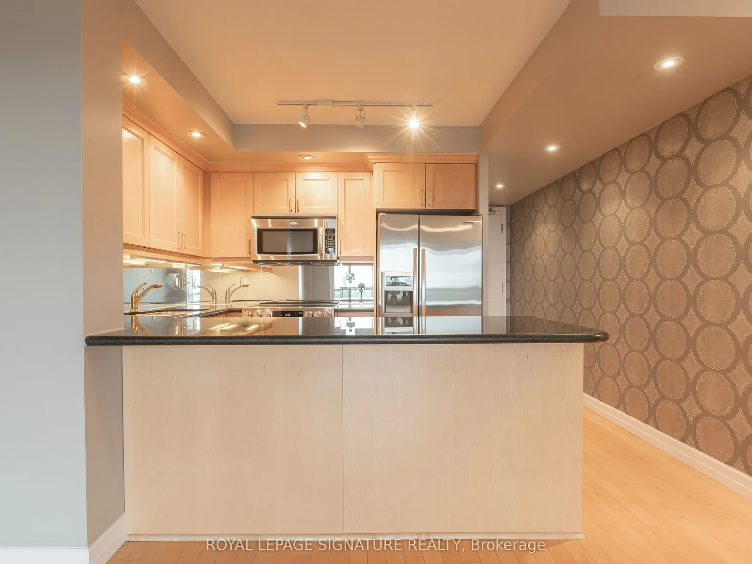 1 bed, $2,600 — Photo 4