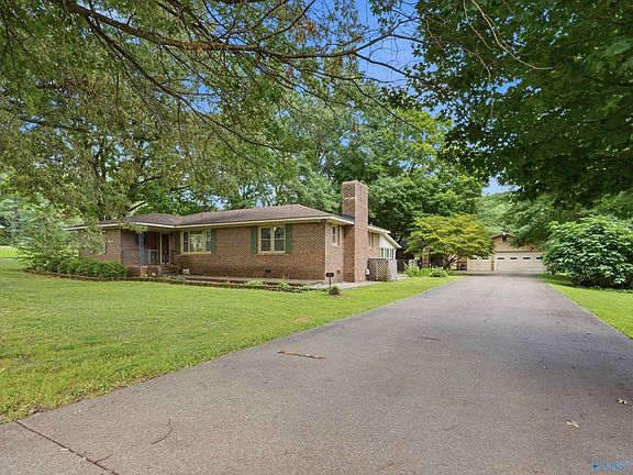 2nd image of 127 Sanderson Rd