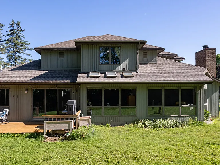 381 Timber Dr — Photo 9