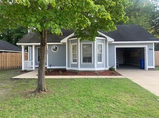 1637 Veanna Dr, Fayetteville, NC 28301