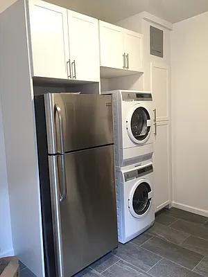 Rented by David Zar, LREB | media 2