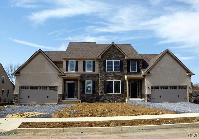 2nd image of 1630 Ressler Dr S