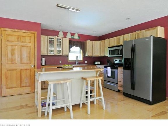 2nd image of 23 Rich Ln