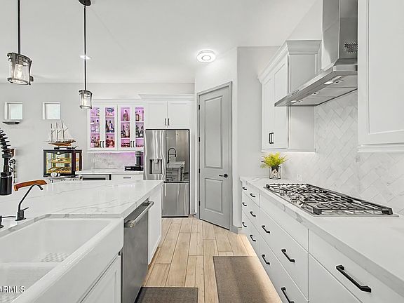 3rd image of 4101 E Jesse Street