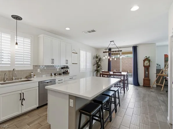 474 Fortissimo St, Henderson, NV 89011