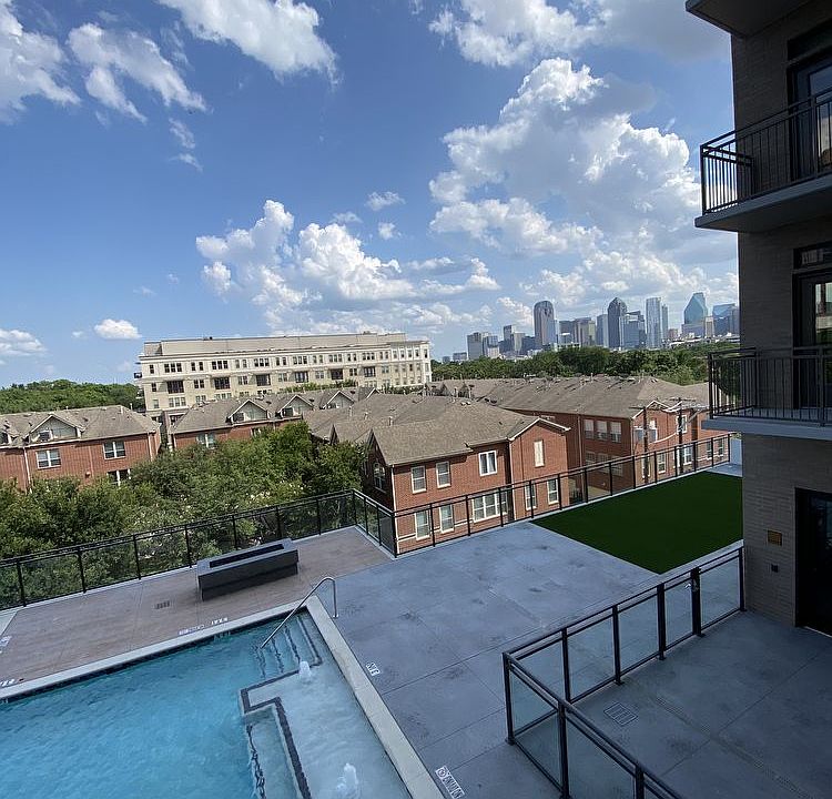 1st image of 3334 Oak Grove Ave #507