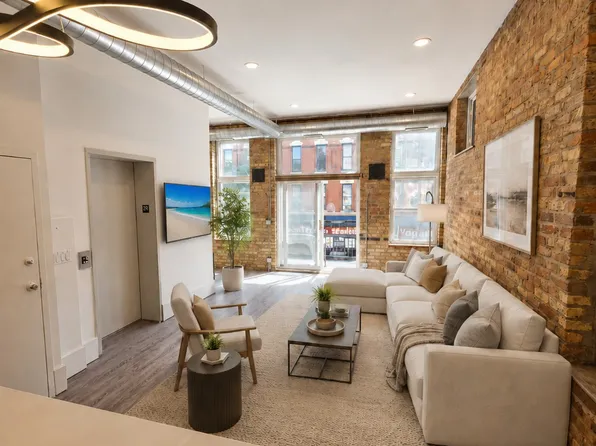 1547 N Milwaukee Ave APT 2N, Chicago, IL 60622