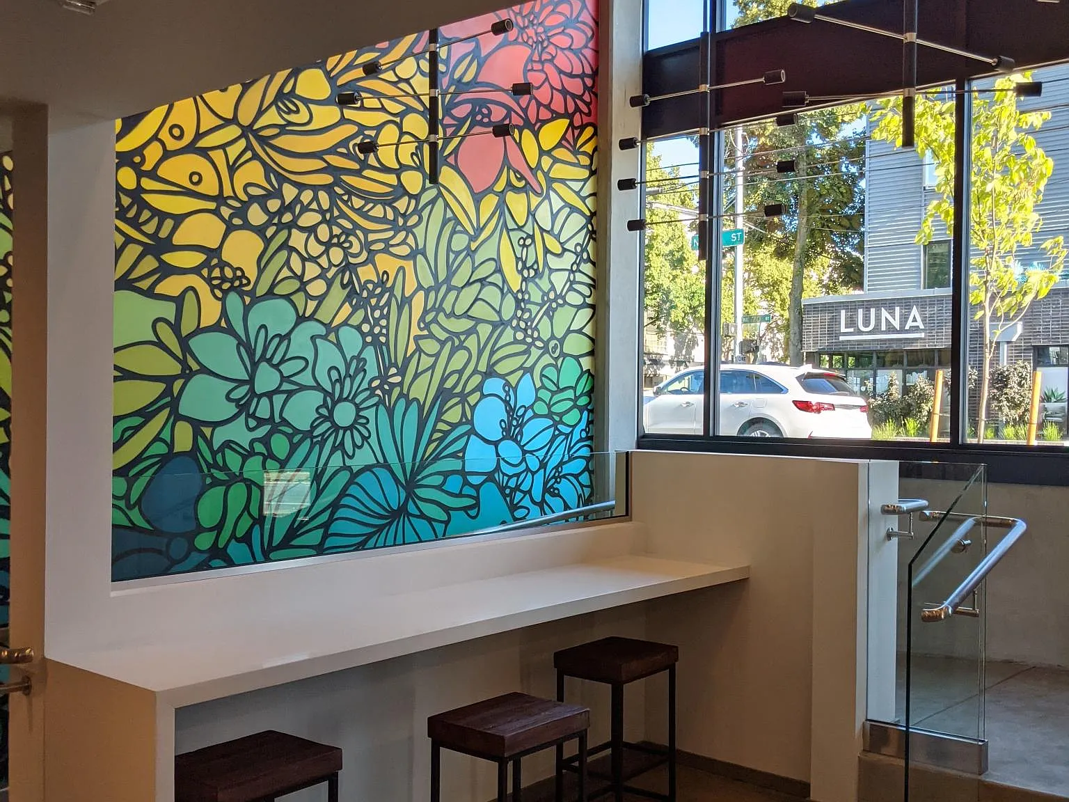 Vivid Roosevelt — Photo 3