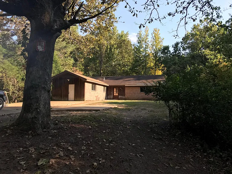13 County Road 221 — Photo 3