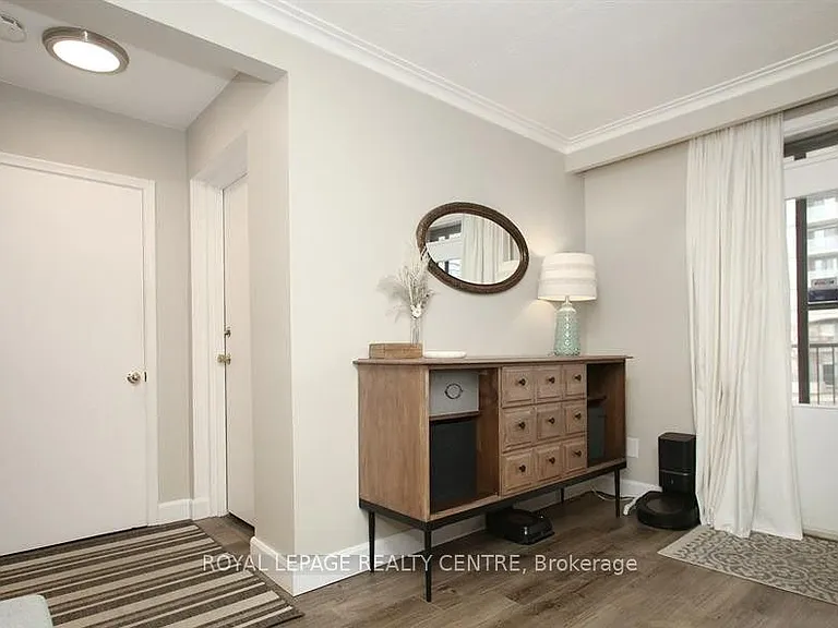 339 Sheppard Ave E #2 — Photo 2