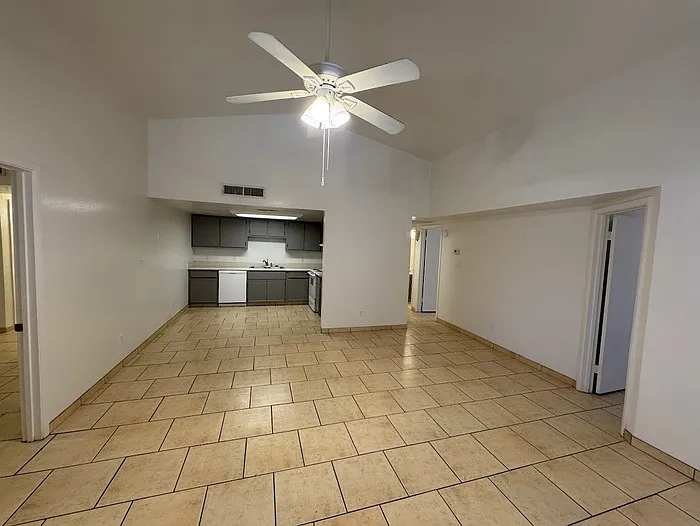 2934 E Angela Dr #2 — Photo 12