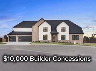 100 Collins Way, Centerton, AR 72719