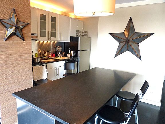 2nd image of 333 E 30th St APT 17G
