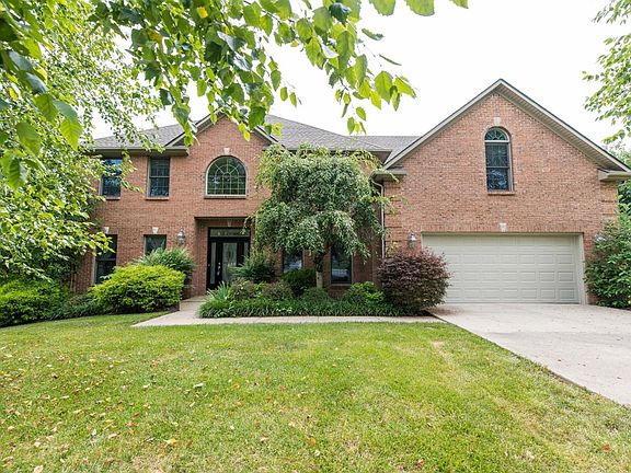 2nd image of 1016 Ashbrook Dr