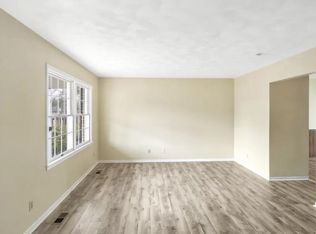 3600 Sandhurst Dr, Lansing, MI