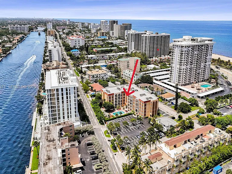 400 N Riverside Dr #501 — Photo 39
