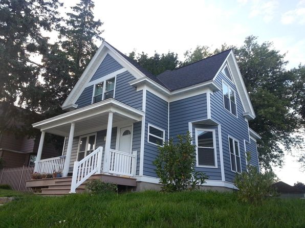 716 W Grand Ave