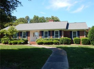 1011 Colonial Dr, Albemarle, NC 28001