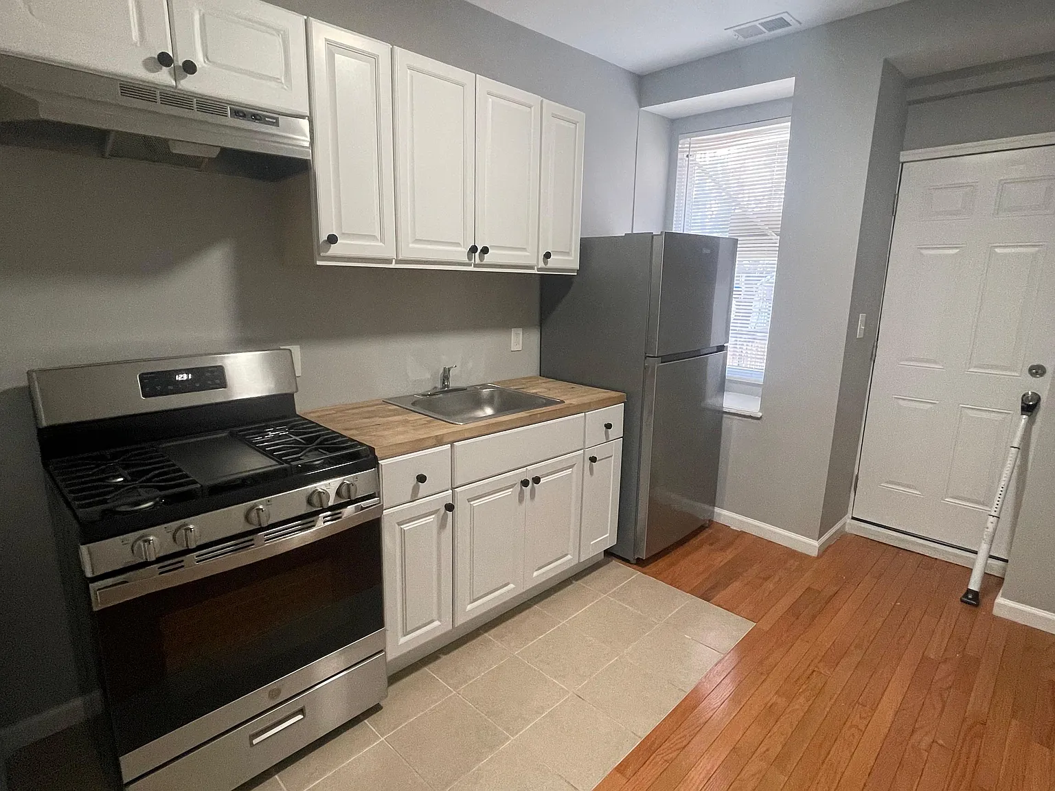 2 bed, 891 sqft, $1,800 — Photo 4