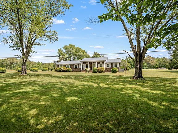 2nd image of 369 Brandontown Rd
