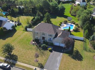 841 Oakley Dr, Freehold, NJ 07728