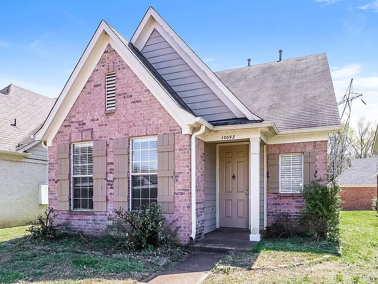 10093 Woodland Hills Dr — Photo 4