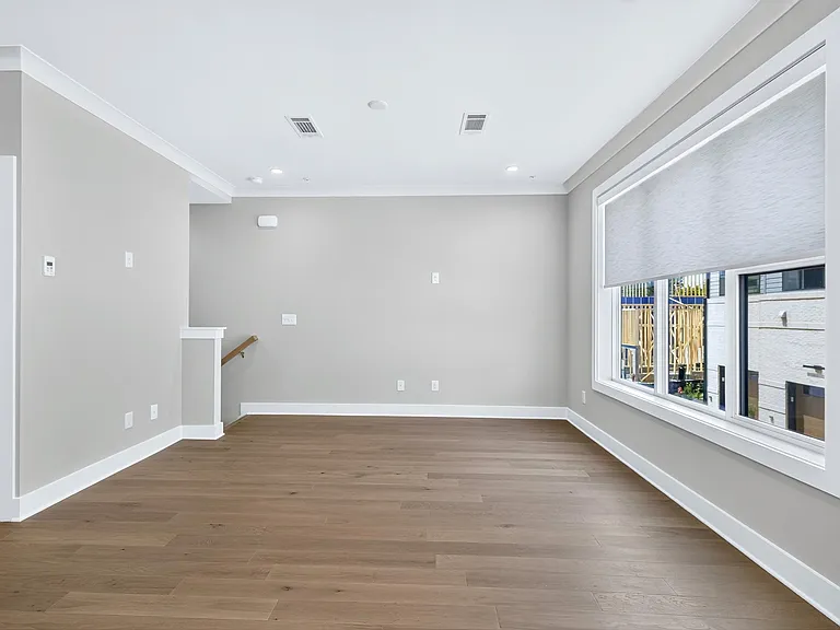 407 Chatham View Rd — Photo 13
