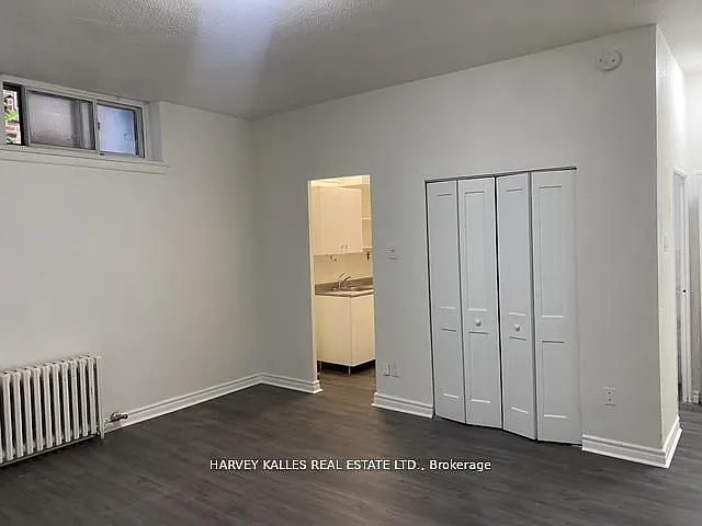 1582 Bathurst St #B2 — Photo 4