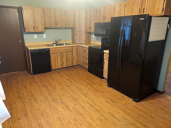 4th image of 203 Hayes Ave
