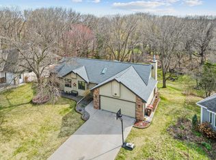 15 Apfelridge Ct, South Saint Paul, MN 55075