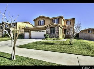 15393 Thistle Ln, Fontana, CA 92336